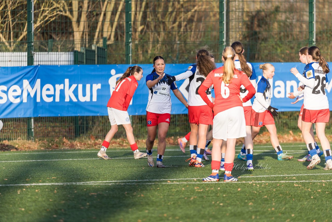 Bild 144 - wBJ Hamburger SV - Holstein Kiel : Ergebnis: 8:0